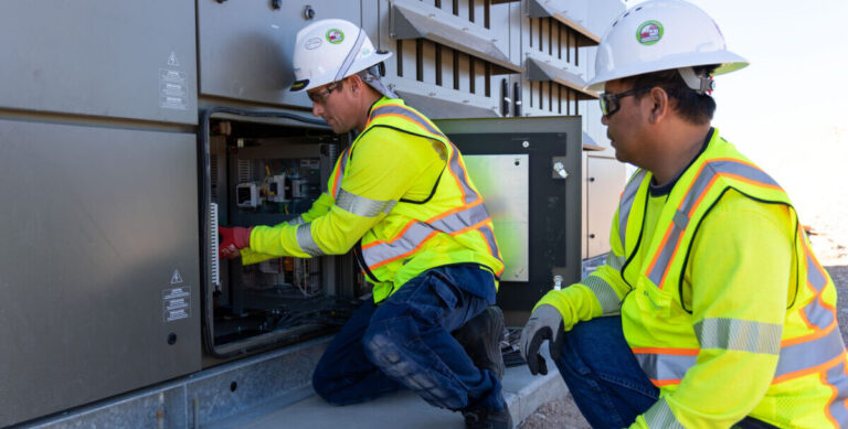 Powering Up: Your Guide to Successful Battery Storage Commissioning